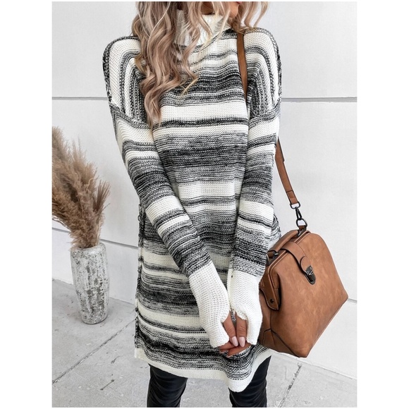 Cozy Turtleneck Striped Oversized Sweater Top - Picture 3 of 4